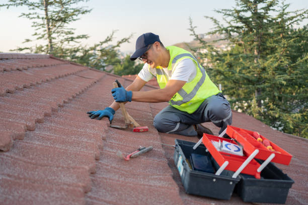 Best Flat Roof Repair Services  in Quinebaug, CT